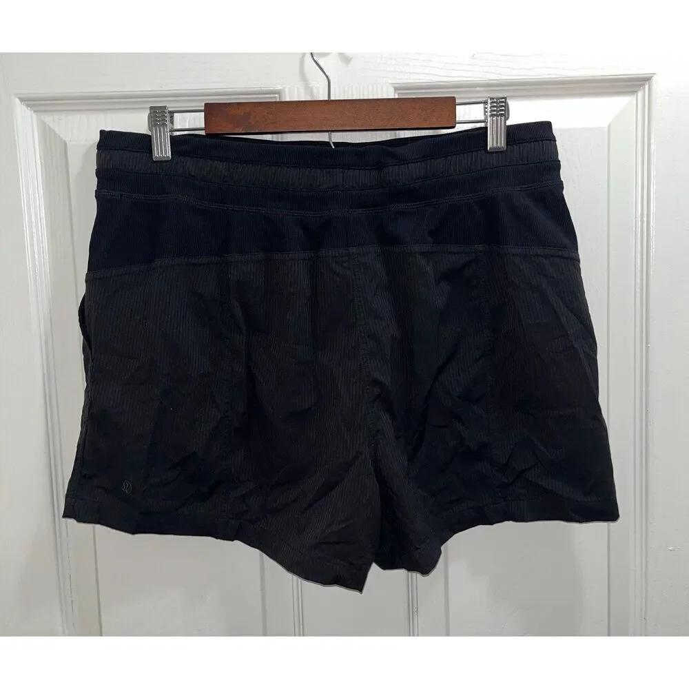 Lululemon Dance Studio High-Rise Short 3.5" Size 12 Black Athletic Loungewear - Picture 4 of 7
